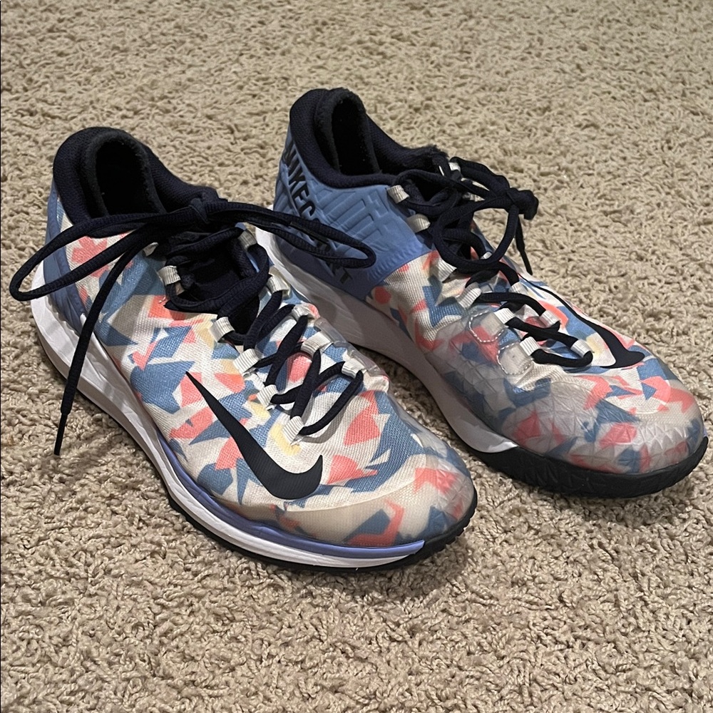 Women’s Nike Court basketball shoes - Size 10.5